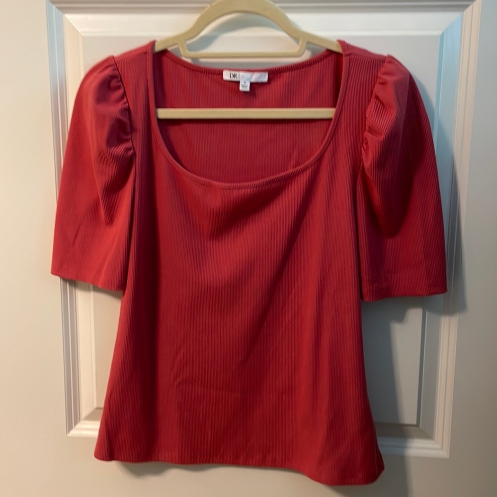Rose pink puff sleeve top